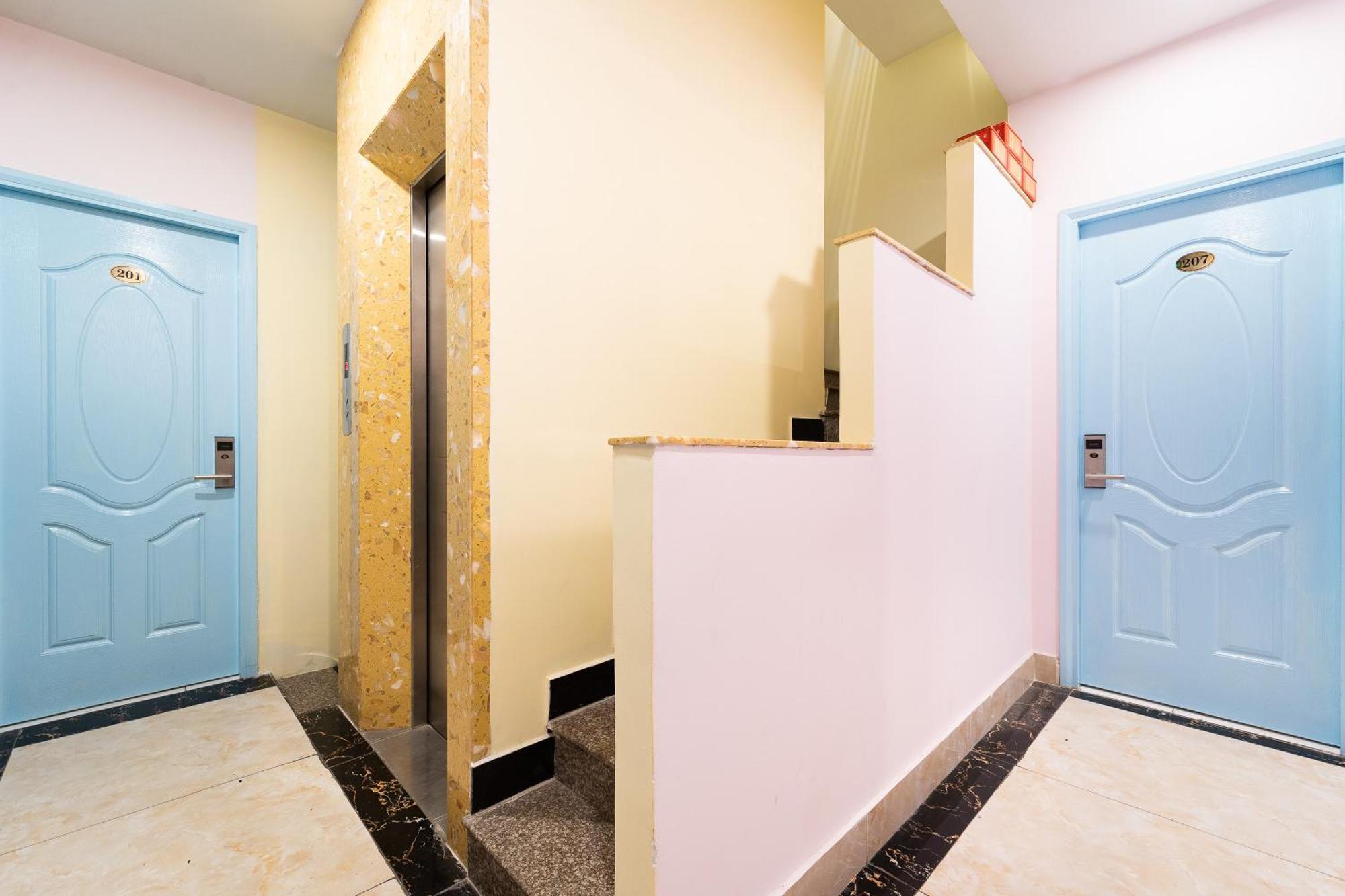 Hotel Collection O District Tan Binh Near Airport Formerly Joy Ho Chi Minh City