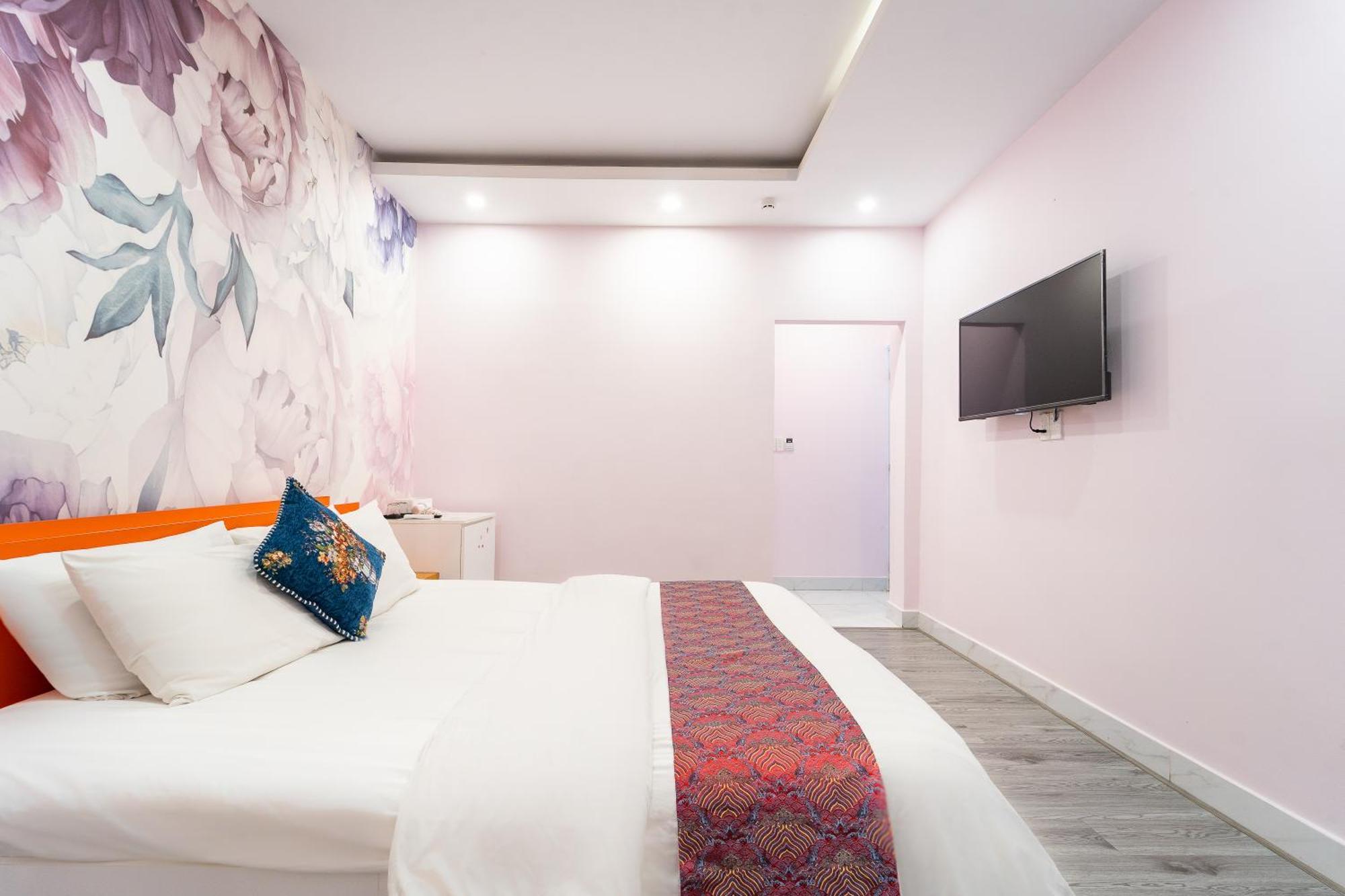 Collection O District Tan Binh Near Airport Formerly Joy Hotel 2*