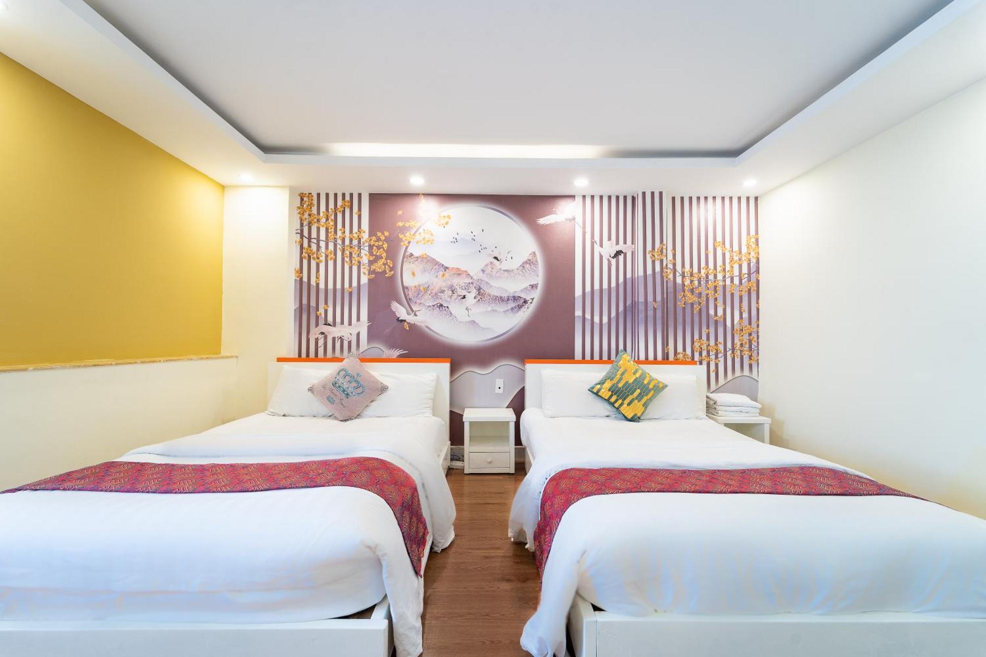 Collection O District Tan Binh Near Airport Formerly Joy Hotel