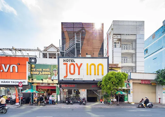 Collection O District Tan Binh Near Airport Formerly Joy Inn