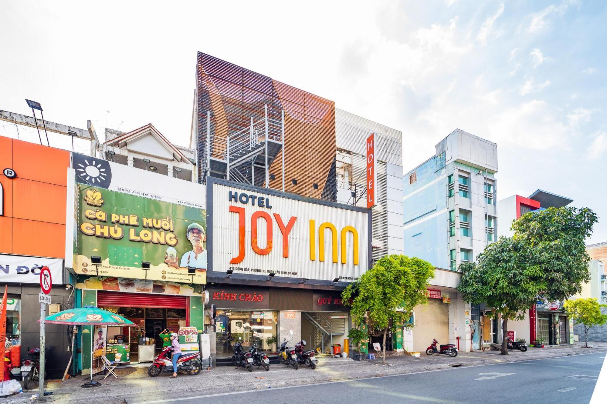 Collection O District Tan Binh Near Airport Formerly Joy 2*
