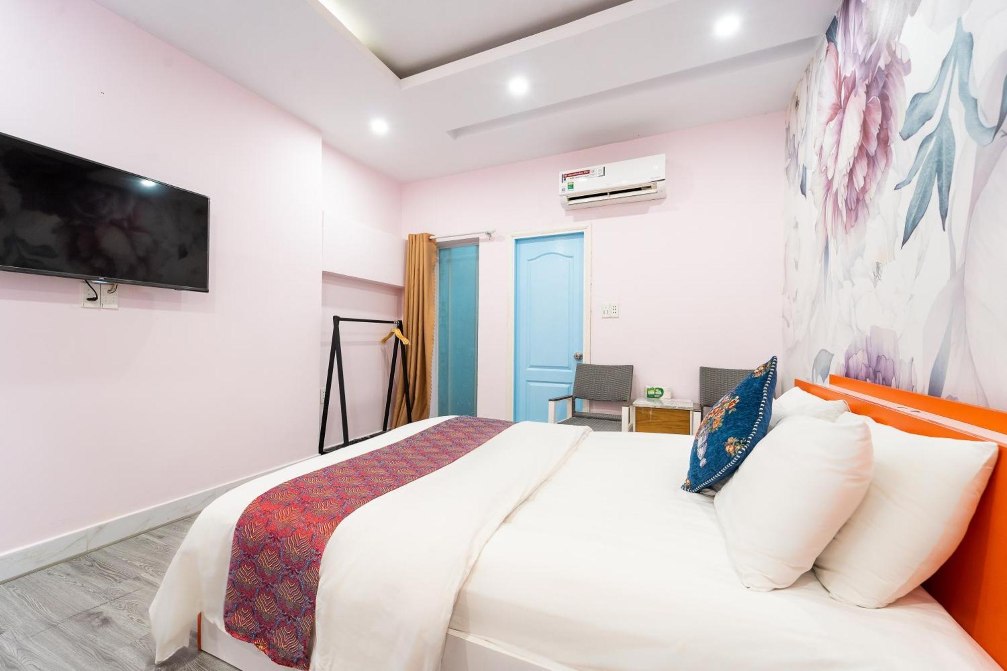 Collection O District Tan Binh Near Airport Formerly Joy Khách sạn